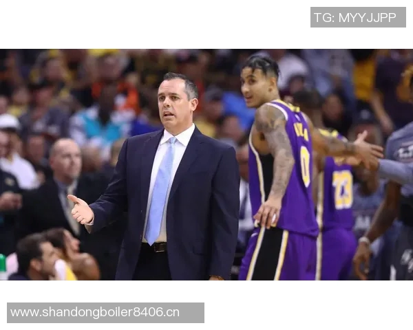 沃格尔回顾执教生涯巅峰时刻湖人夺冠成就难以超越 沃格尔回顾执教生涯巅峰时刻湖人夺冠成就难以超越