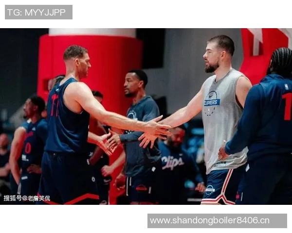 三后卫战术与死亡五小的碰撞湖勇防守短板成最大差距之源 三后卫战术与死亡五小的碰撞湖勇防守短板成最大差距之源