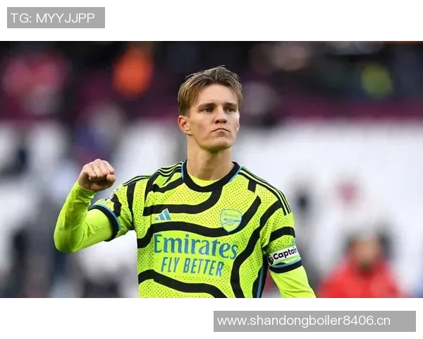 挪威主帅透露厄德高坐庆祝原因担心膝盖受伤影响比赛表现 挪威主帅透露厄德高坐庆祝原因担心膝盖受伤影响比赛表现