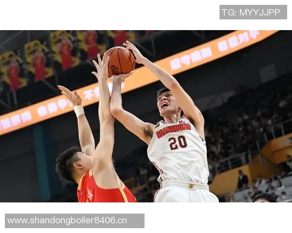 文班在CBA首节遭遇重创五次失误三次犯规表现不佳引发热议