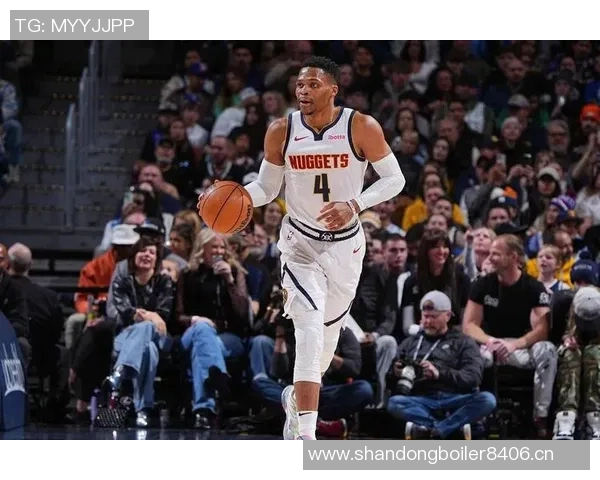 掘金队在加时赛中逆转胜利更衣室内欢庆艰难胜利的喜悦时刻