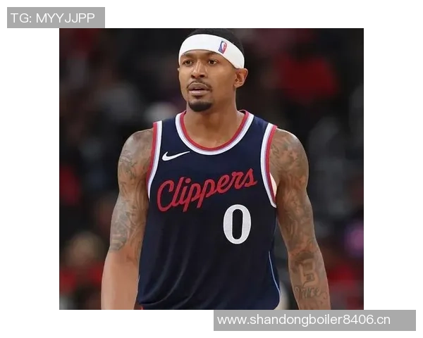 比尔复出首战表现平平教练卢透露其仍受出场时间限制